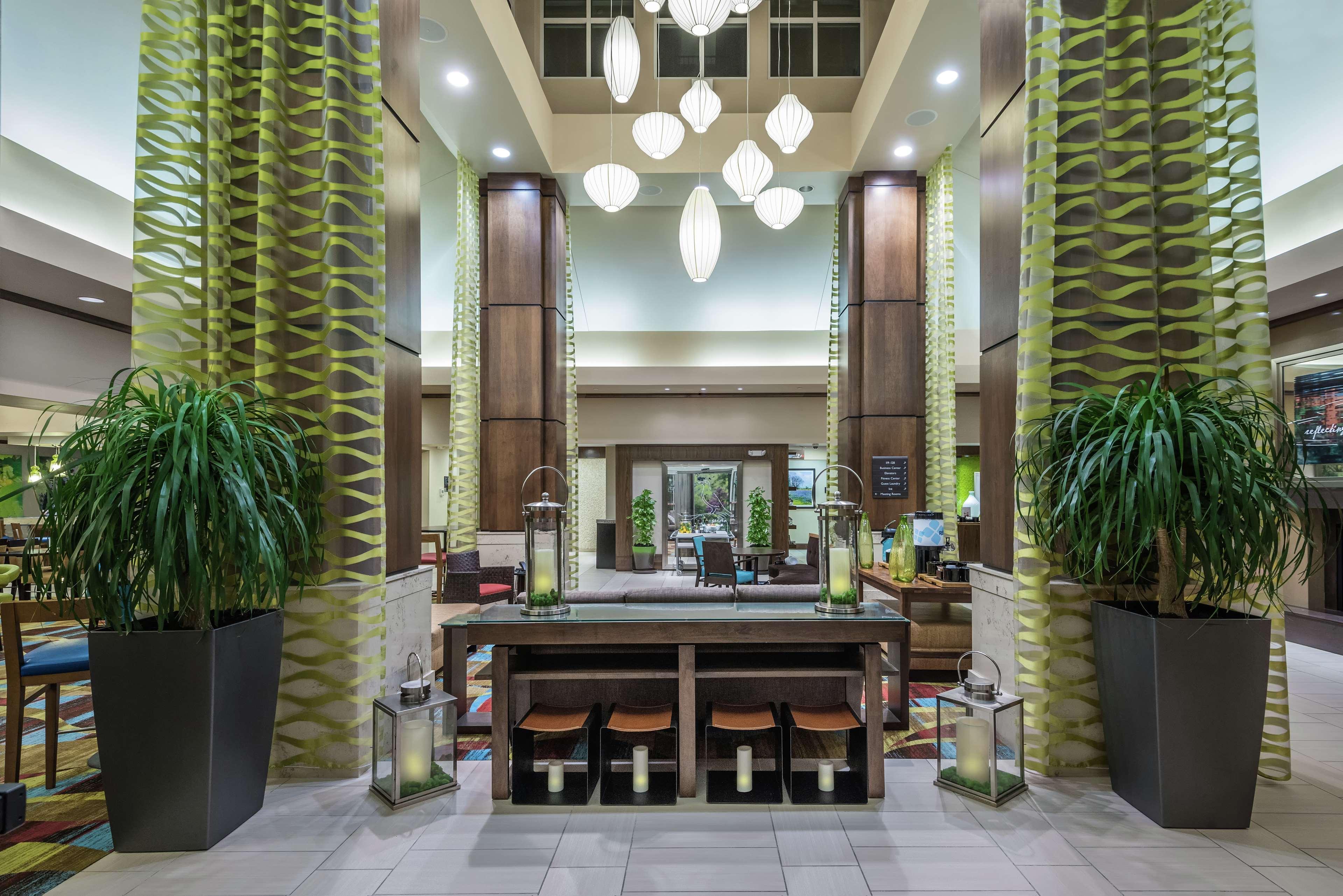 Hilton Garden Inn San Antonio/Rim Pass Drive Экстерьер фото