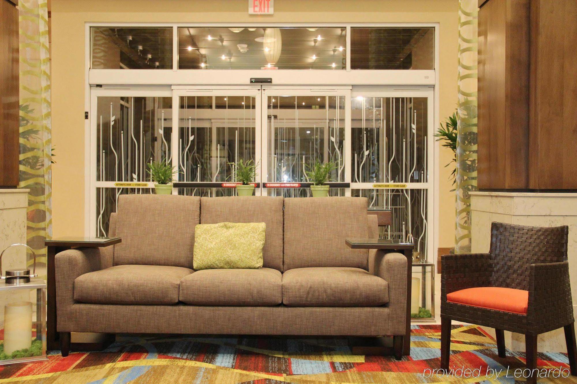 Hilton Garden Inn San Antonio/Rim Pass Drive Экстерьер фото
