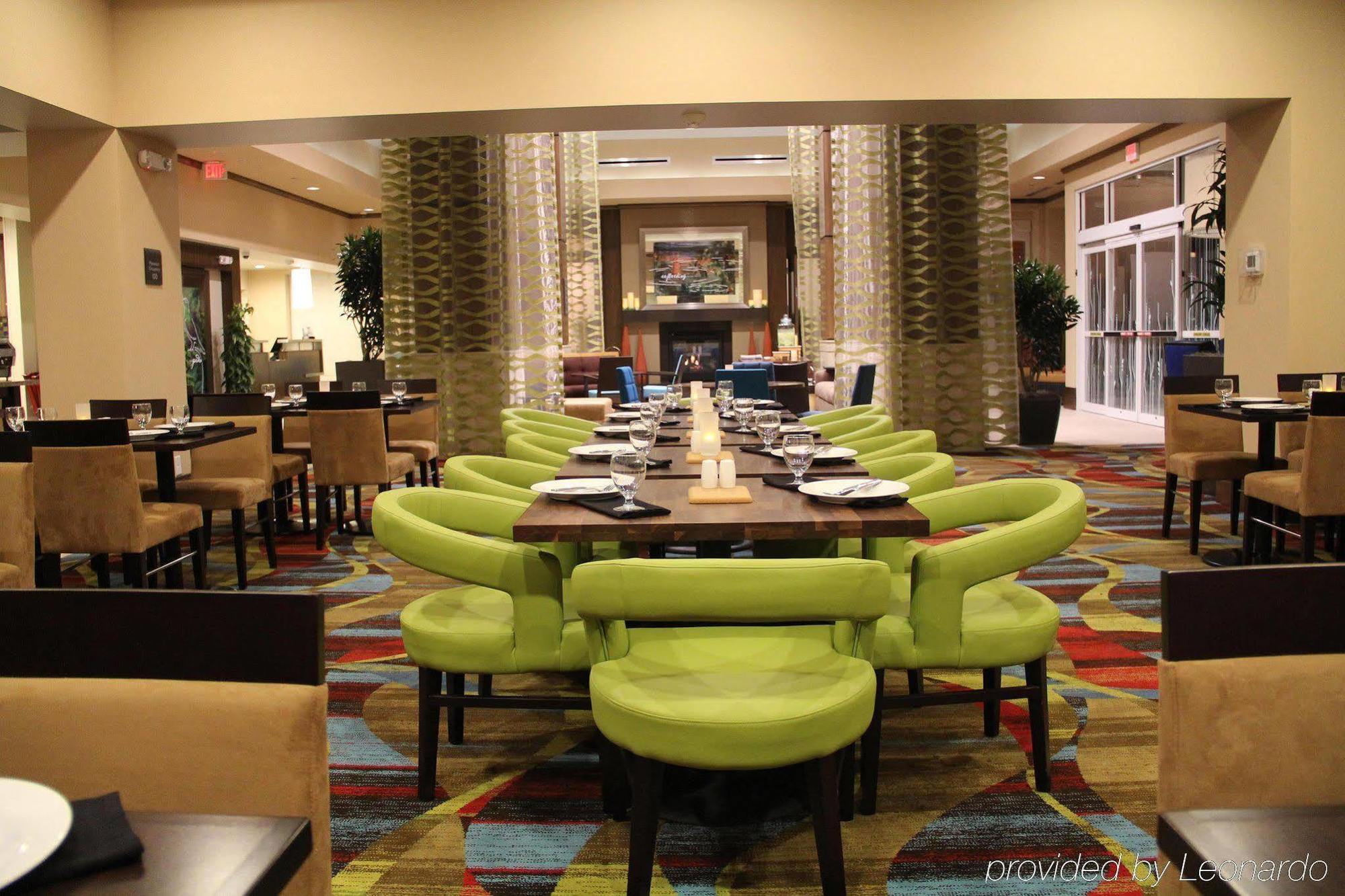 Hilton Garden Inn San Antonio/Rim Pass Drive Экстерьер фото