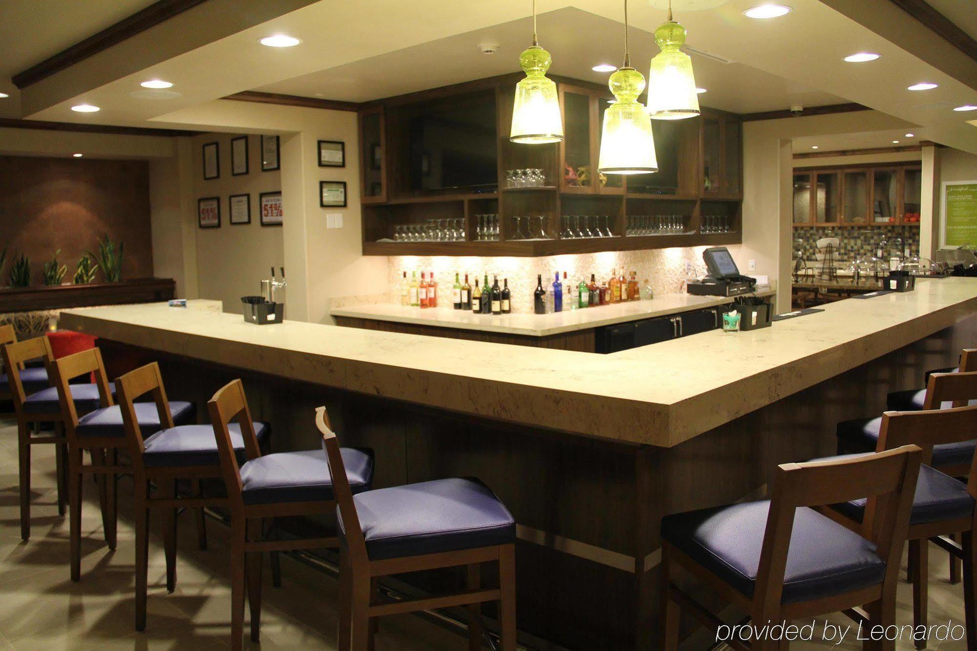 Hilton Garden Inn San Antonio/Rim Pass Drive Экстерьер фото