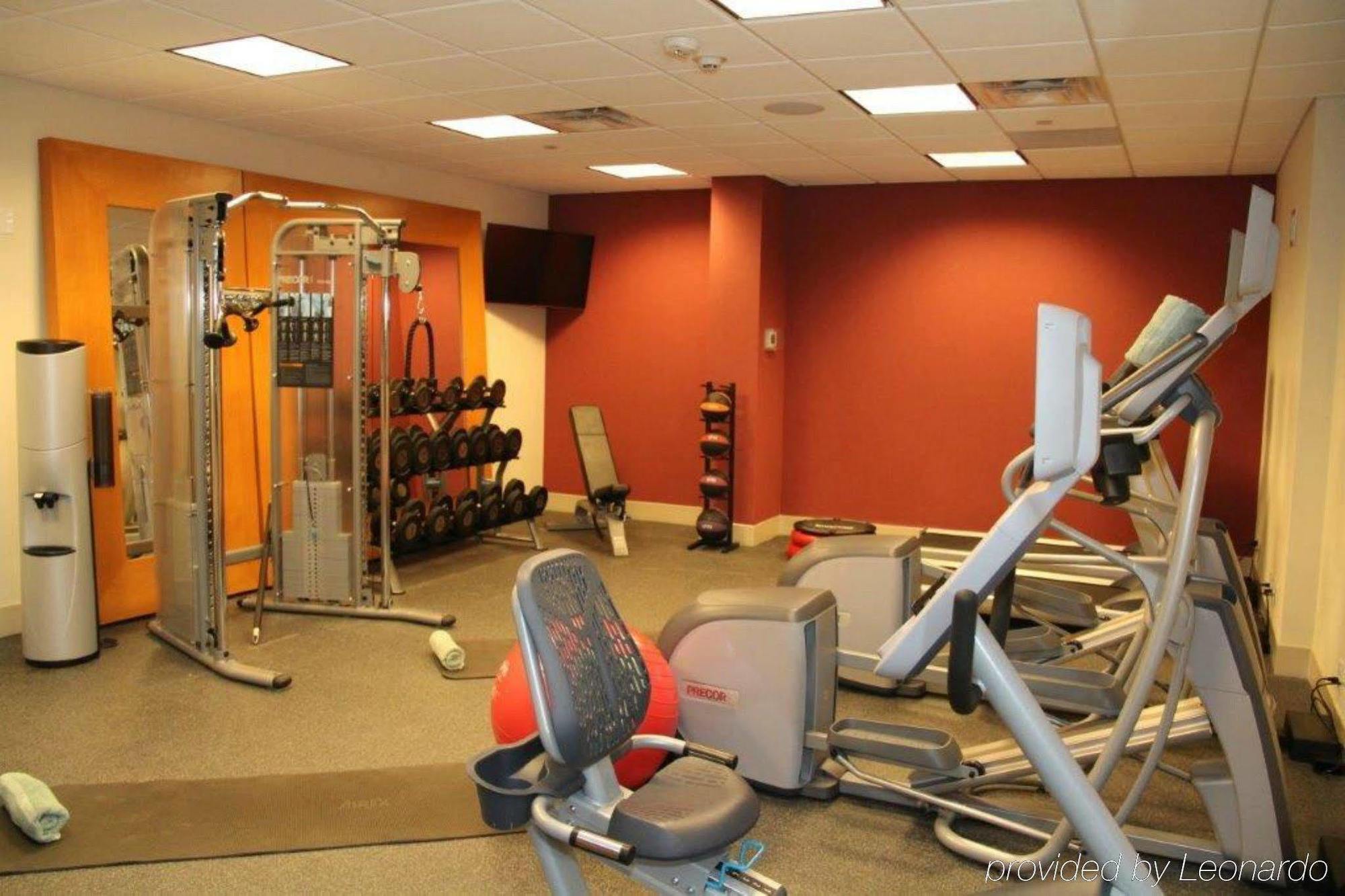 Hilton Garden Inn San Antonio/Rim Pass Drive Экстерьер фото